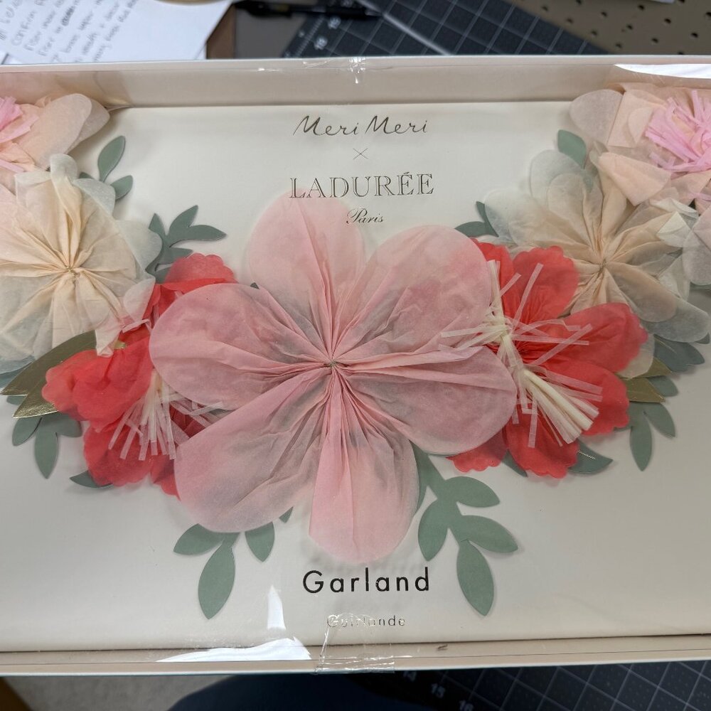 Meri Meri Garland